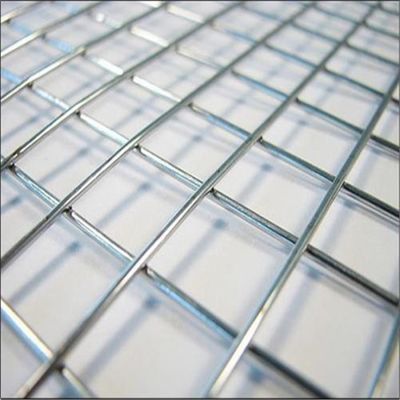 مبيعات ساخنة 6X6 تعزيز PVC مغلفة الحديدية الشبكة 2X2 الحديدية الحديدية السلكية الحديدية الشبكة