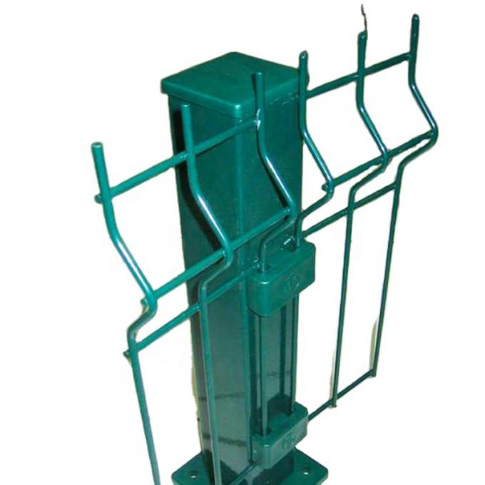 سياج الأسلاك المصفوفة 3d الملفوفة بـPVC سياج الحديقة المعدنية المنحنية 2.3m * 3m 0